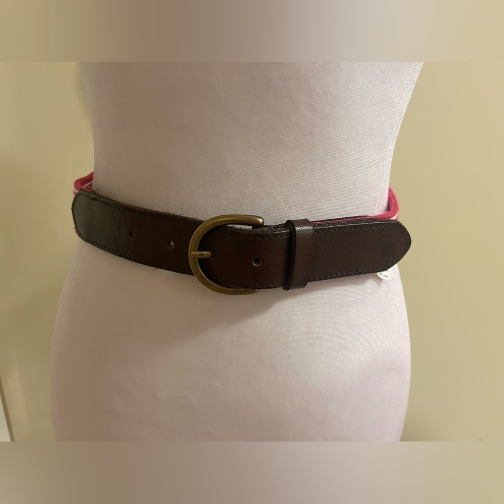 Abercrombie kids brown, pink and white belt​​​​​​​​
